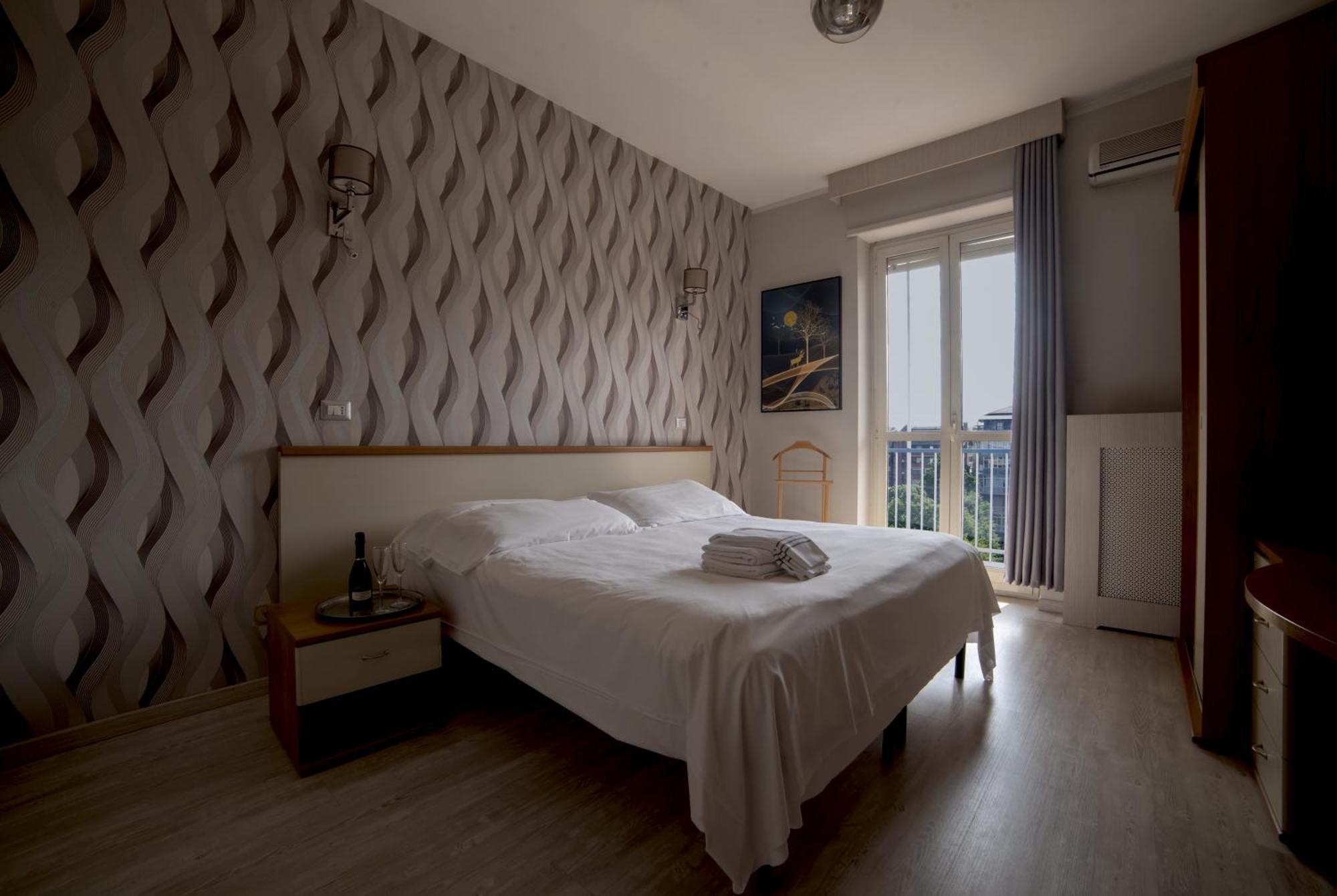 Hotel Frejus Collegno Exterior foto